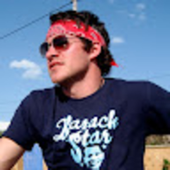 Meet your Posher, Lindsay - Picture 1 of 1